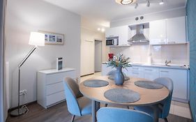 Apartamenty Na Wyspie - Villa Park - Parking